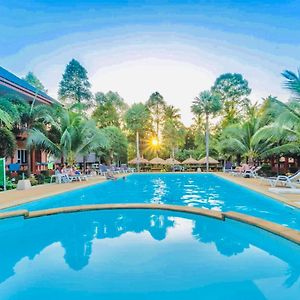Peaceful Resort , Long Beach - Koh Lanta